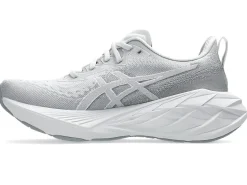 ASICS Novablast 4 Womens