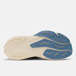 New Balance FuelCell Rebel v4 Mens
